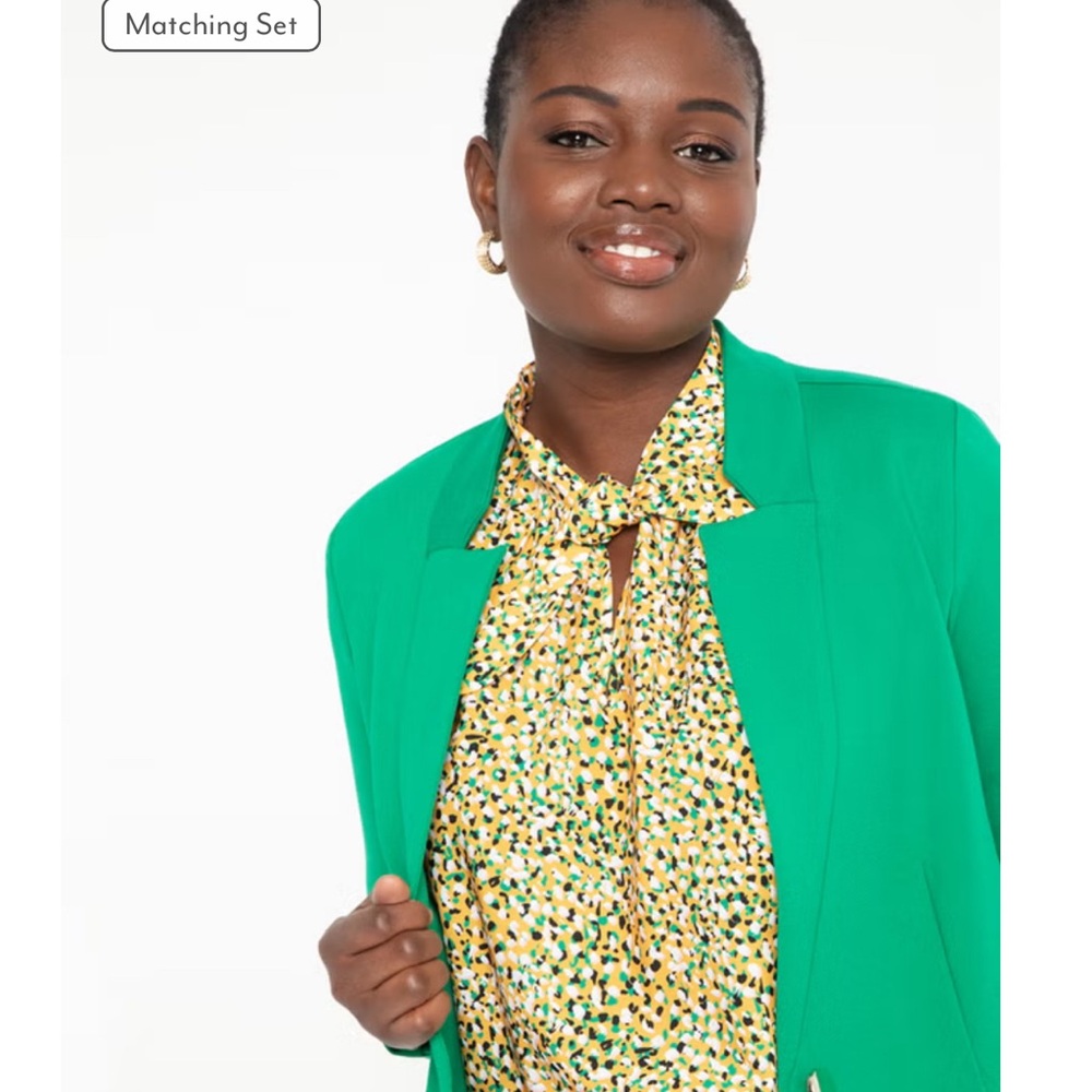 The Ultimate Stretch One Button Blazer by ELOQUII VIVID EMERALD SIZE 26 PRELOVED